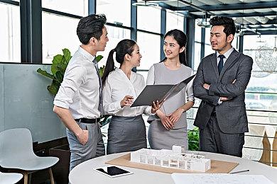 《艾尔登法环》真人预告发布 温明娜出演